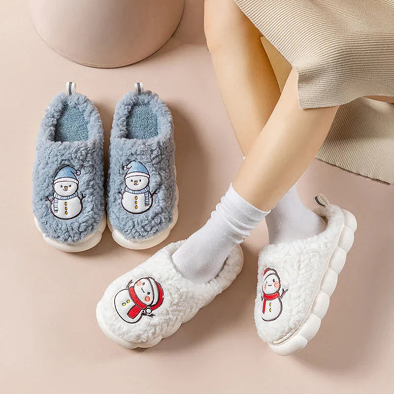 Cozy snowman-shaped slippers with thick, anti-slip soles and plush lining for indoor comfort and warmth