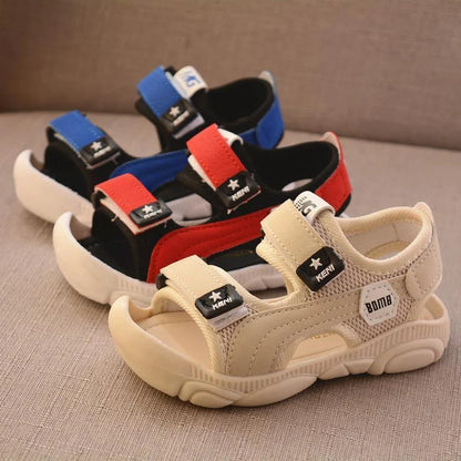 Boys' summer soft sole beach sandals with anti-kick feature and non-slip soles