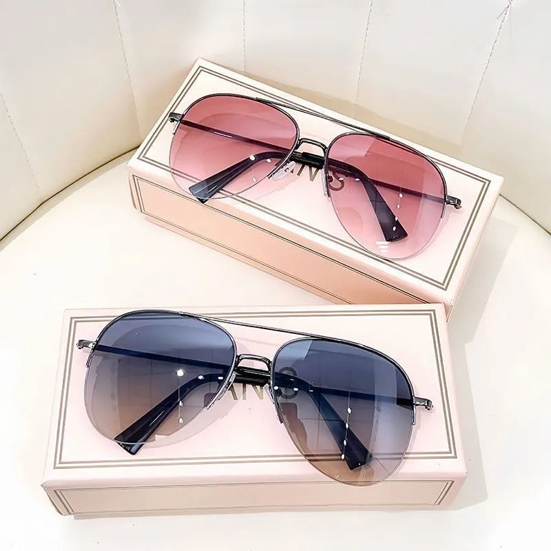 Big face aviator sunglasses with metal frame and UV-protective resin lenses in multiple colour options