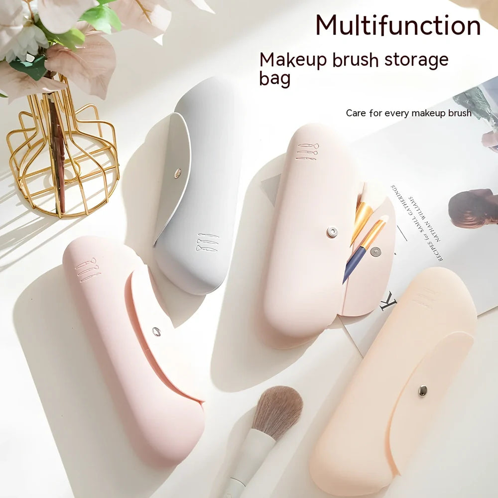 Pink silicone buggy bag for travel makeup, handbag shape, 20cm long, organises cosmetics for business trips