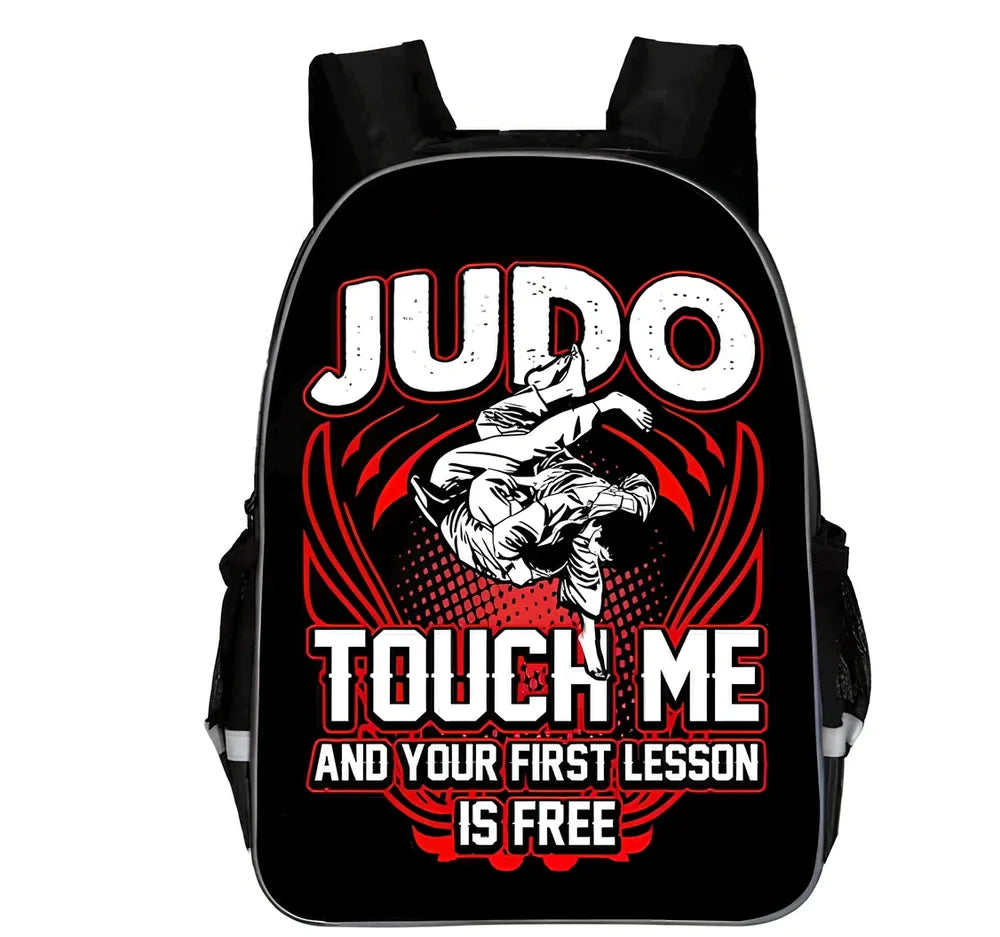 Boys and girls shoulder lightening diagonal backpack in polyester, 40x29x17cm size with adjustable strap for 20L school essentials