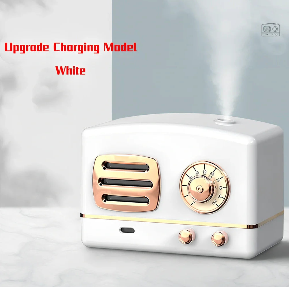 Retro humidifier in green colour with 15cm height and 10cm diameter, showing water tank and control button