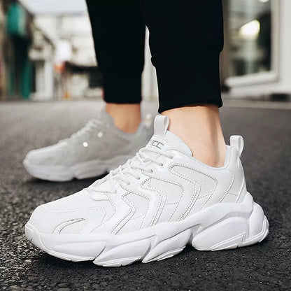 Black Increased Mesh Tide Sports Casual Shoes with breathable PU upper and rubber sole