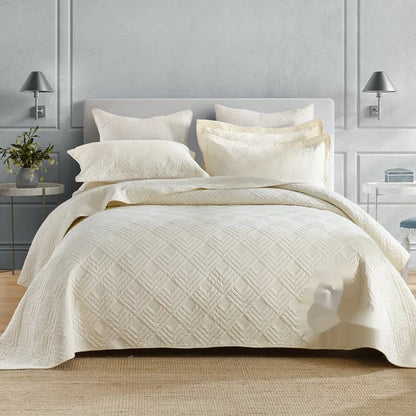 Double-sided pure cotton bed cover three-piece set with Damascus pattern in beige and yellow colour scheme