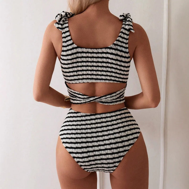 Women's Striped Printed Tube Top Split Swimsuit Sleeveless Nylon Polyester Spandex Lining Swimming Costume in Gray Sizes S M L XL