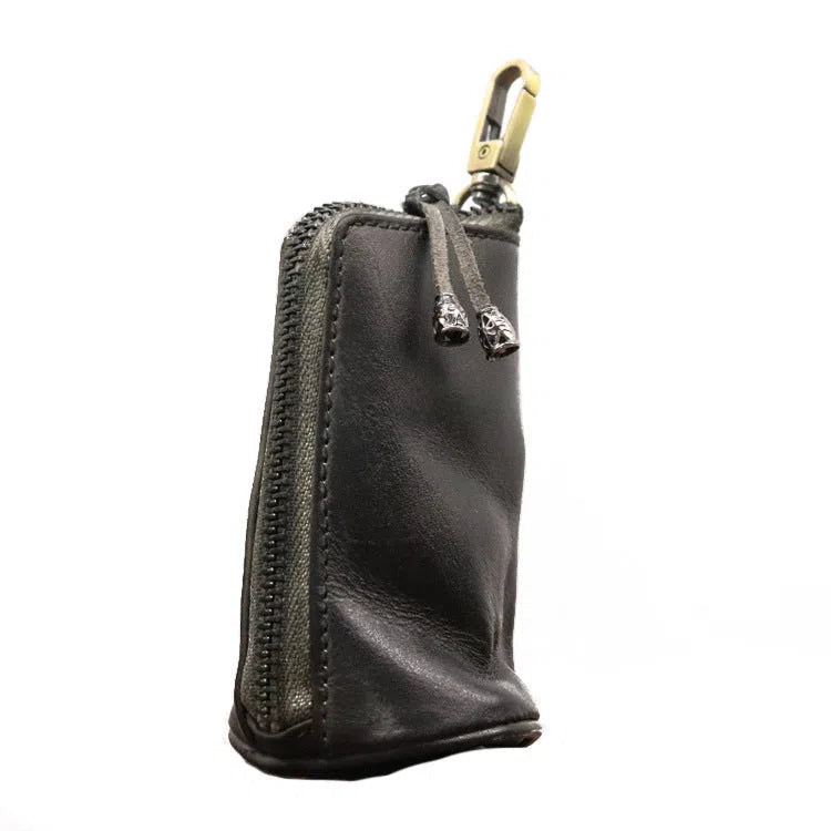 Men's waist-hanging key case in full-grain cowhide genuine leather with distressed finish, available in five solid colours