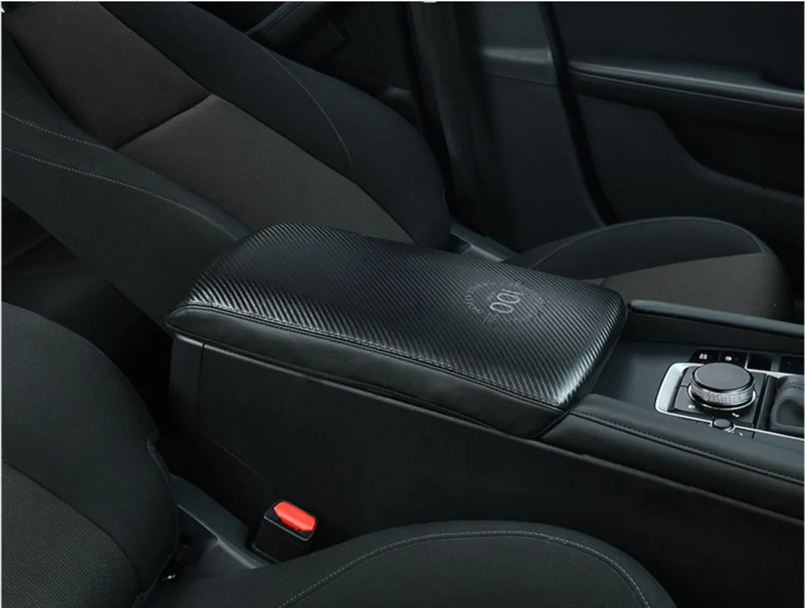 Armrest case cover for Mazda CX-4 CX-5 Oncela in carbon fibre, leather or flannelette, about 500g