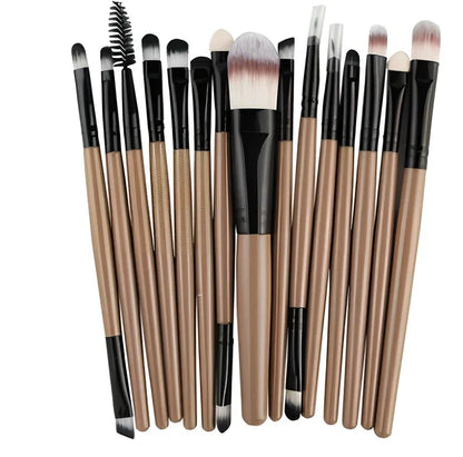 Cosmetic brush kit with 3cm nylon bristles and 14cm plastic handles in multiple colours