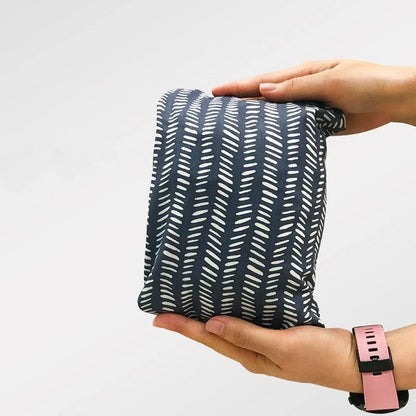 Baby backpack carrier with hipseat in various colors for comfortable babywearing