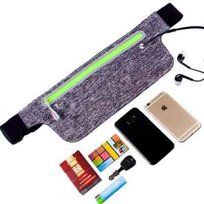 Strapless running bag in camouflage colours with invisible phone pockets and waterproof construction