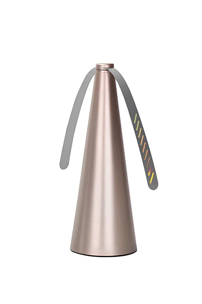 Black fly repellent fan measuring 8.2x8.2x24cm with USB cable for insect protection during meals