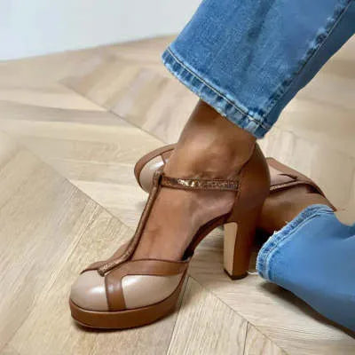 Brown women's high heel pumps with thick bottom, T-shaped buckle, round toe, 6-8cm heel
