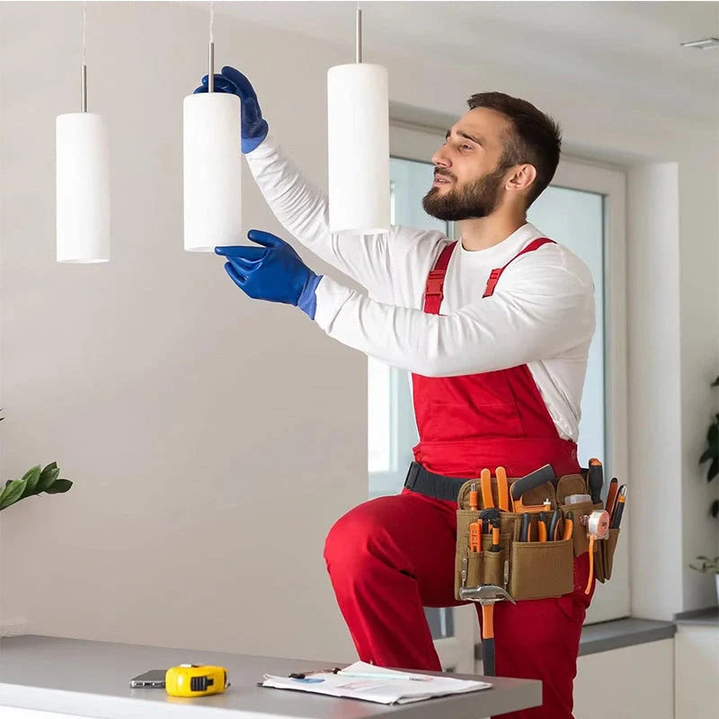 Adjustable Tool Belt in 900D Oxford Cloth with multiple pockets for tool organization