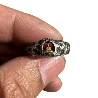 Hand-forged copper ring with rock texture and retro Buddha design, size 8, unisex jewellery