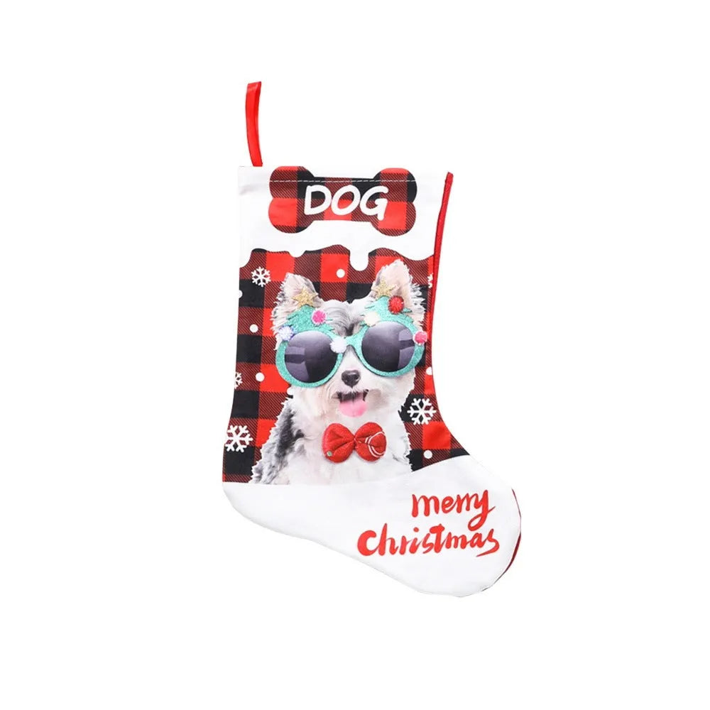 26x36cm cloth Christmas decoration with plaid pattern featuring puppy and cat motifs in six colour variations