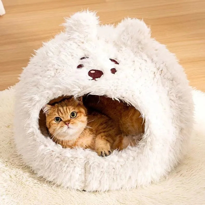 Semi-enclosed cat litter kennel tent in yurt style with bear design.