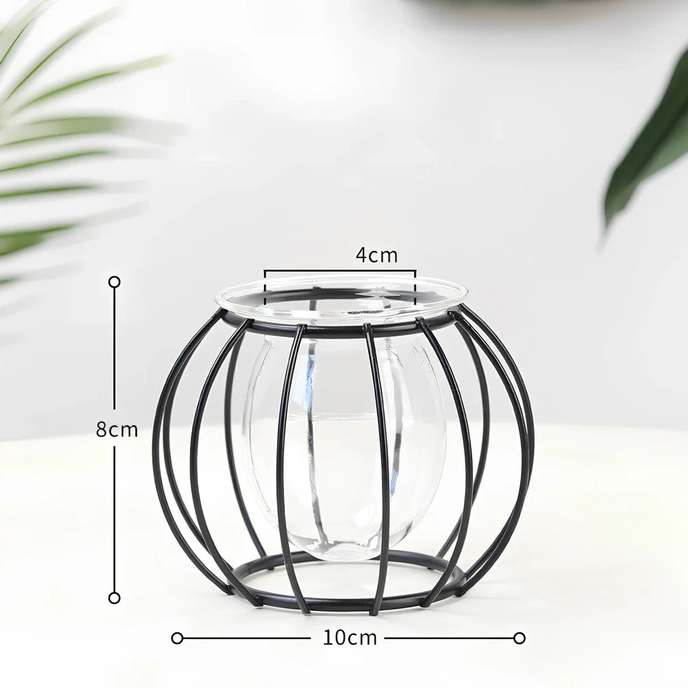 Geometric glass desktop decoration with iron frame in black and gold colours