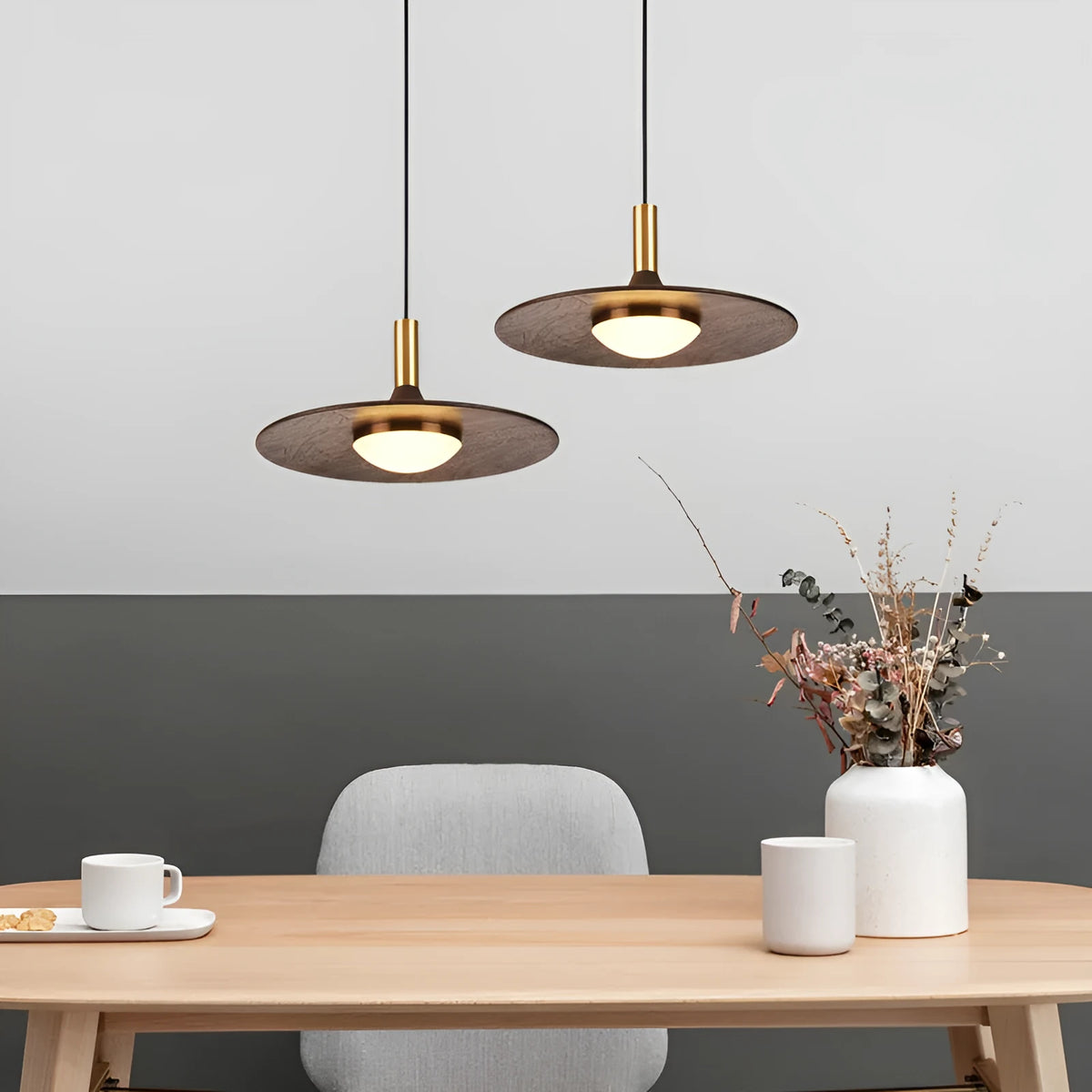 Walnut wood and solid copper fish line pendant chandelier in New Chinese style.