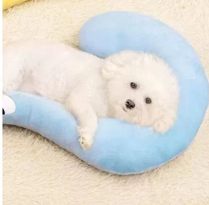 Blue U-shaped cat neck protection pillow with moon design measuring 39×50cm