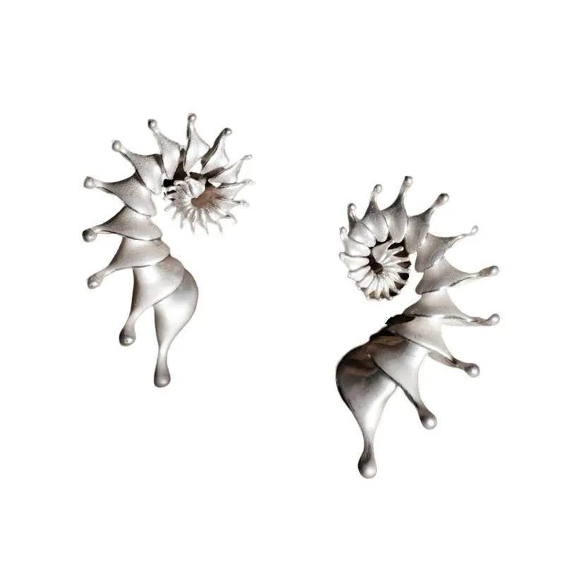 Conch three-dimensional matte stud earrings with irregular shape and electroplated alloy construction
