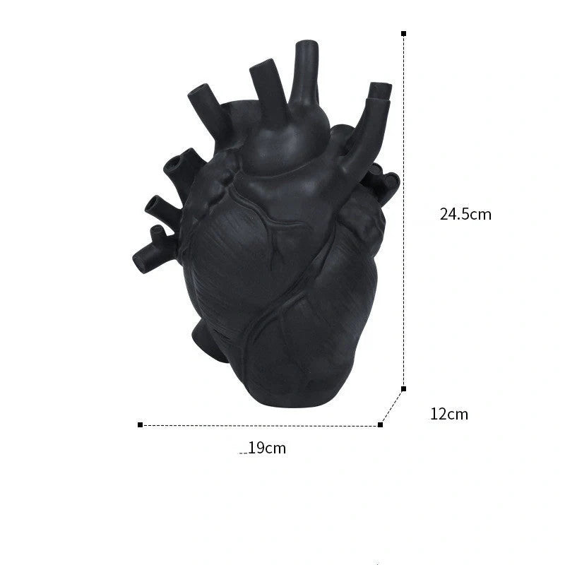 Nordic Style Heart-shaped Dry Vase for desktop decoration in various colors