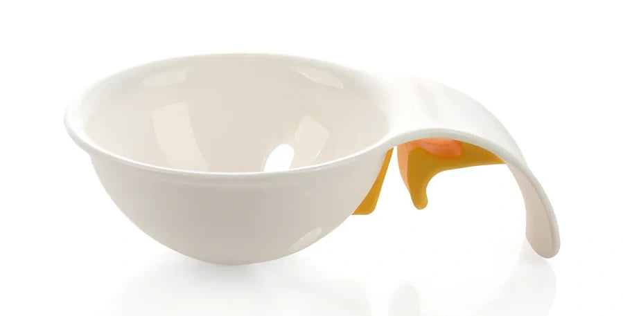 White ABS plastic egg separator with 10cm handle and 7.3cm bowl for yolk separation