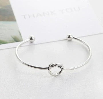 Elegant Knot O-Type Metal Openwork Bracelet with unique design for stylish women