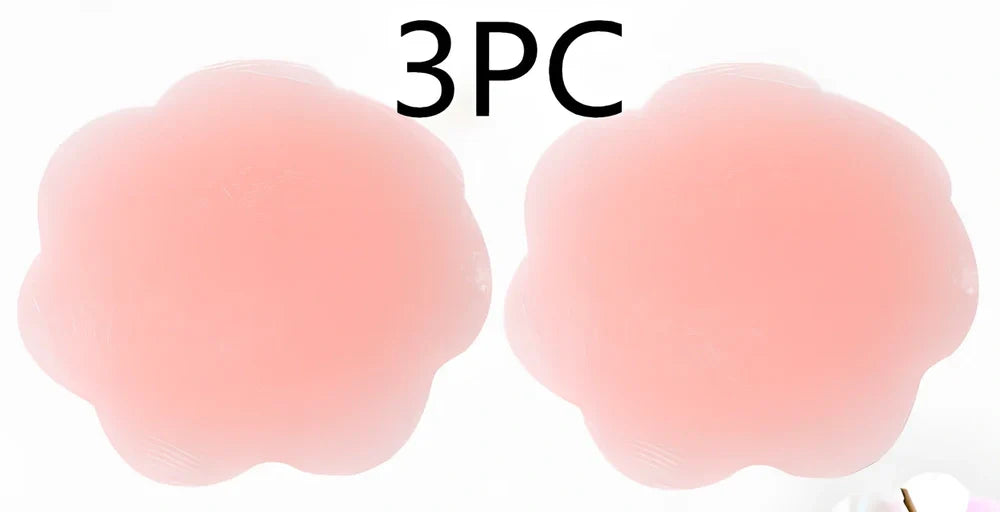 Silicone nipple cover pasties with eight flower shape and lace detailing measuring 8-10cm in diameter