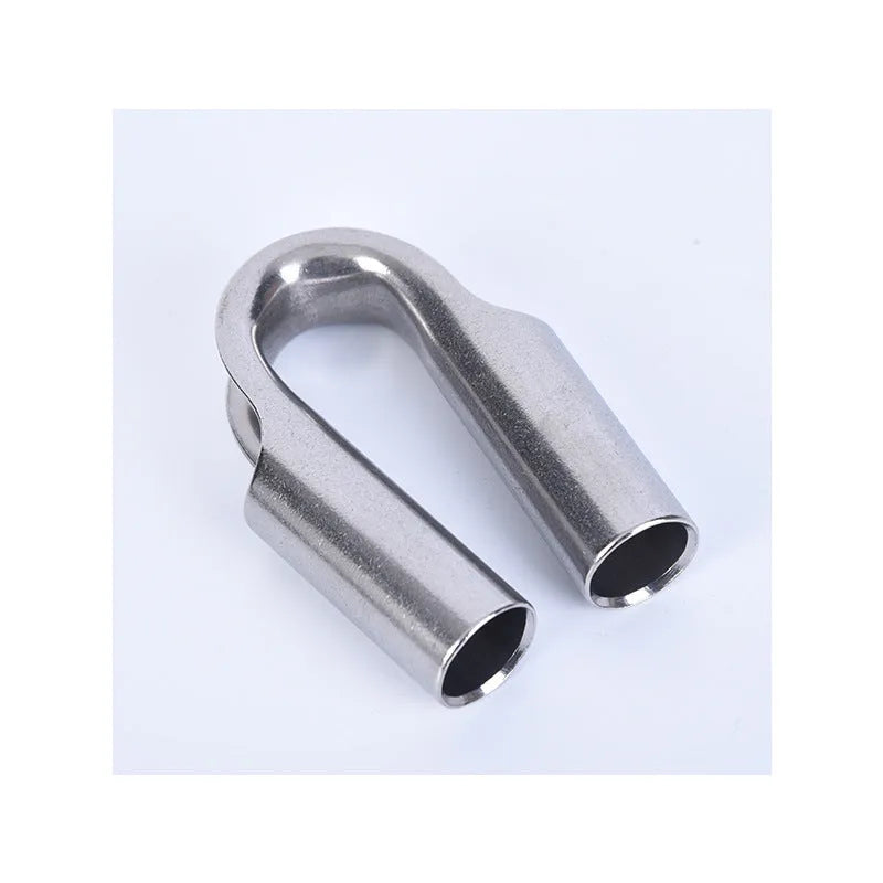 Stainless steel tubular chicken heart ring for pipe connections, showing circular design with clamping mechanism
