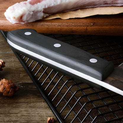 Hand-forged chopping knife with 17cm stainless steel blade and wooden handle