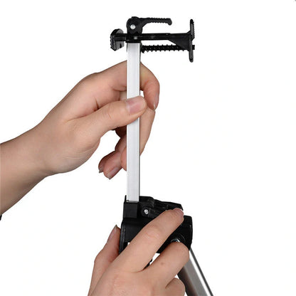 Adjustable aluminum alloy painting stand with carrying bag, perfect for artists and students