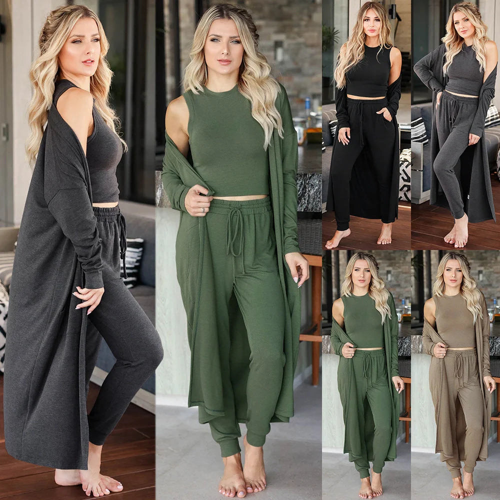 Women's slim-fit polyester sports suit in black, grey, green, and khaki