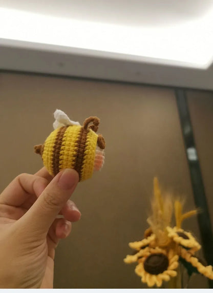 Handmade crocheted bee plush pendant for woolen dolls in soft material