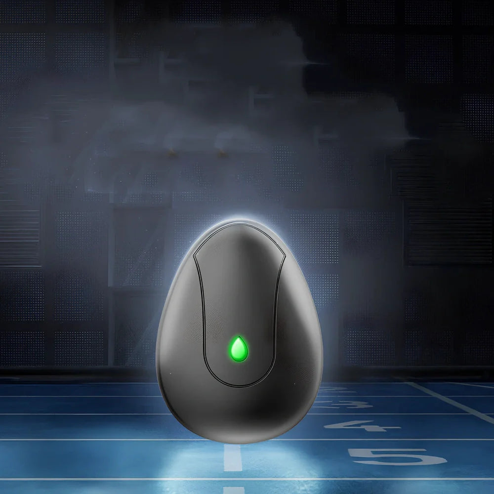 Black drop-shaped running corrector with posture analysis and 11 sports metrics tracking