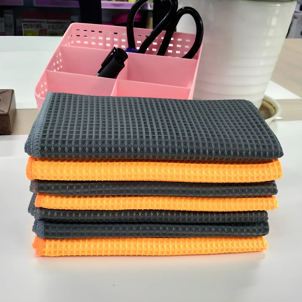 Orange and grey 40x40cm wafer-style car wash towel with microfiber texture