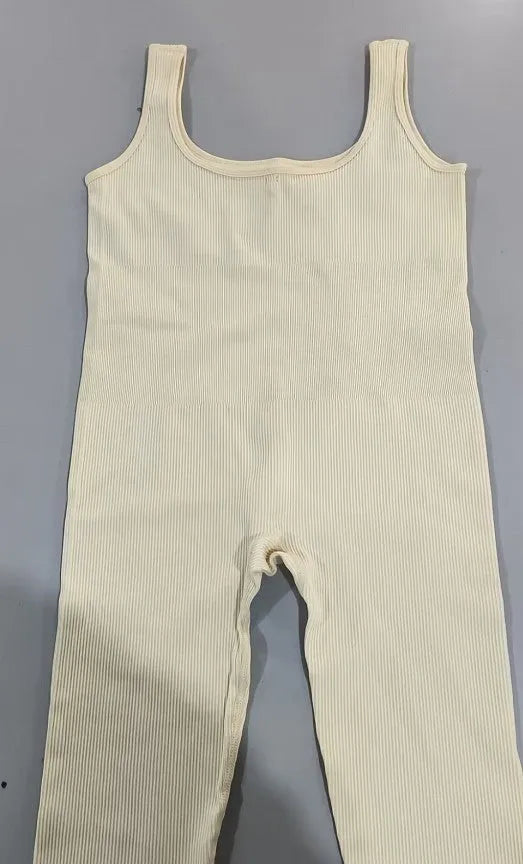 Women's suspender tank top tights in beige with adjustable buttons, 71-73cm length, and long sleeves for leisure wear