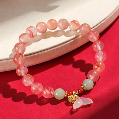 Women's ice floating south red white agate fishtail bracelet with natural colour variations and manual craftsmanship