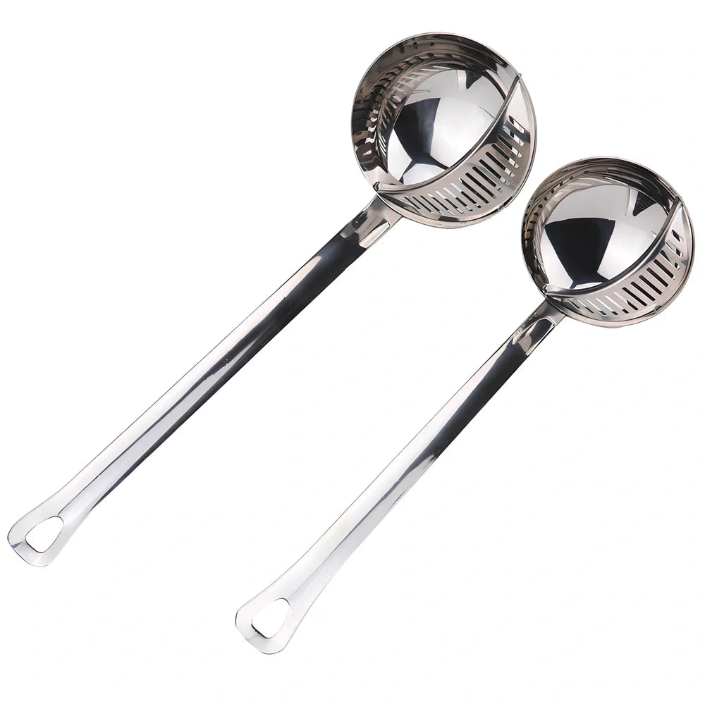 Stainless steel kitchen colander spoon with detachable large and small serving spoons on kitchen counter