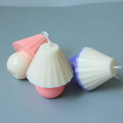 Transparent acrylic lamp mould for homemade scented candles measuring 15cm height