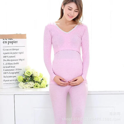 Autumn maternity nursing set: V-neck long sleeve top and long pants in natural coloured cotton blend, one size, five colours.