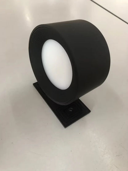 Magnetic wall lamp with adjustable colour temperature LED lighting and touch controls