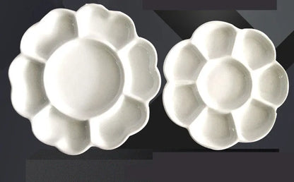 White handmade ceramic plum blossom shaped paint palette for watercolour, acrylic, and oil painting