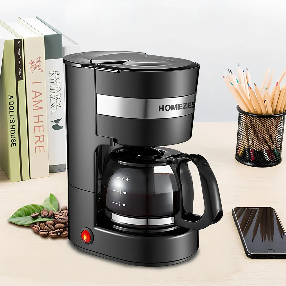 Black automatic drip coffee maker with glass pot, 0.65L capacity for 4-6 cups