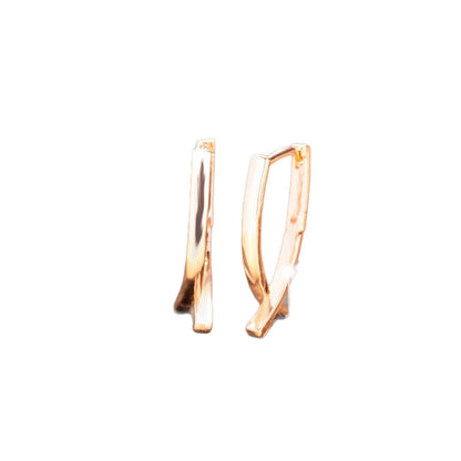 Cross-shaped copper earrings with rose gold finish, showing dimensions and post closure