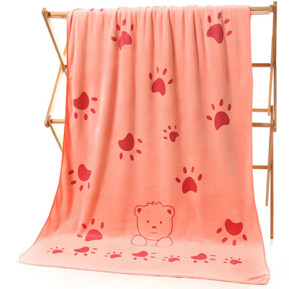 Microfiber bath towel with cartoon character print measuring 70cm wide by 140cm long