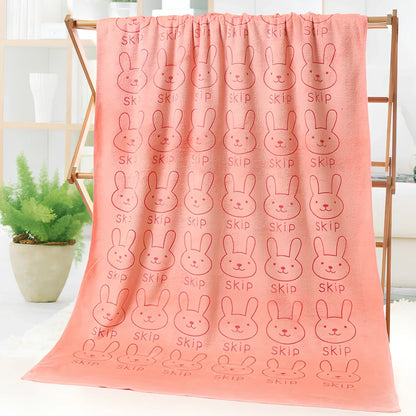 Microfiber bath towel with cartoon character print measuring 70cm wide by 140cm long