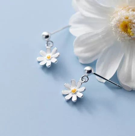 Colorful diamond crystal zircon ear clips for women, drop-shaped design with electroplated finish.