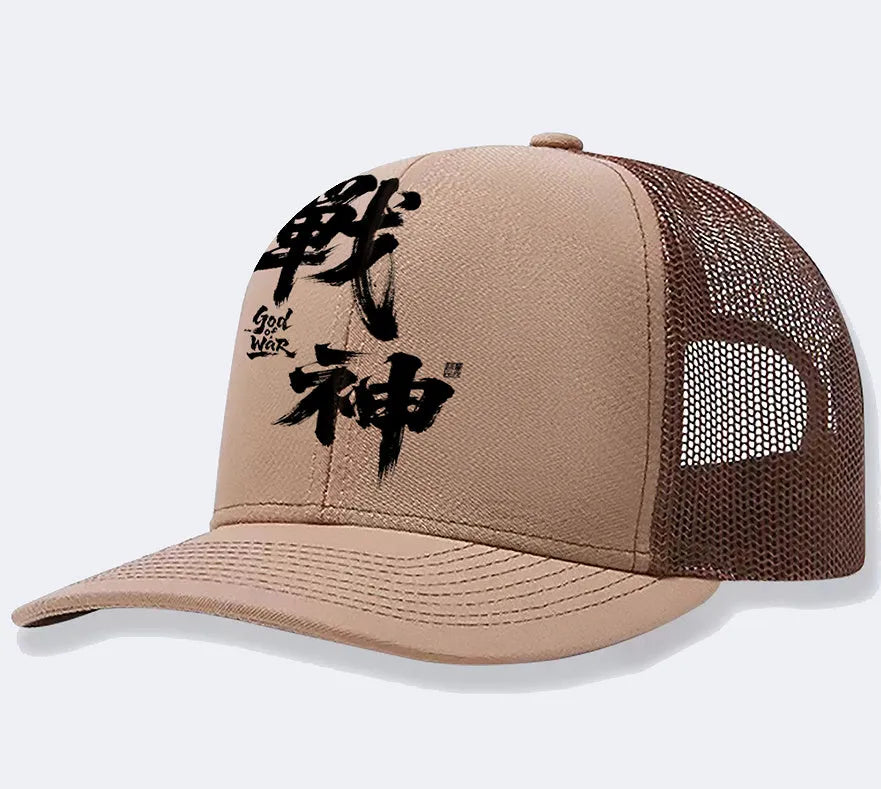 Men's casual baseball cap in black with adjustable strap and structured peak