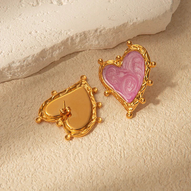 Retro Love Heart Stainless Steel Ear Studs for Women in pink