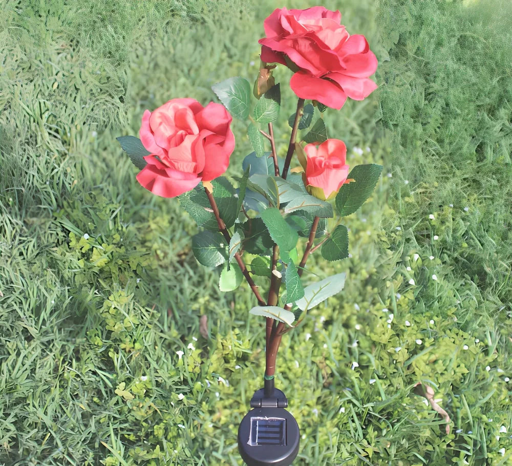 Solar rose garden lamp with white LEDs and crepe petals for pathway lighting